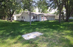 1512 M Ave, Milford, IA 51351