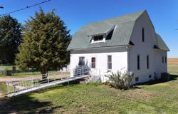 522 State Street, Dalton, NE 69131