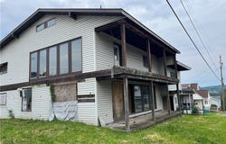 346 Hill St, Belle Vernon, PA 15012