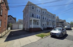 140-142 Query St, New Bedford, MA 02745