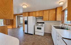 2410 Porter St, Lebanon, OR 97355