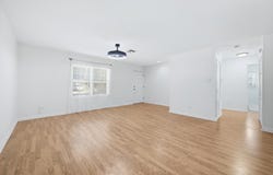 129 RICHTER AVE, Boerne, TX 78006
