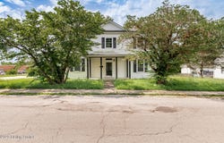 11 E Church St, New Castle, KY 40050