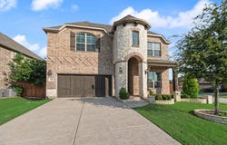 1900 Monahan Drive, Lantana, TX 76226