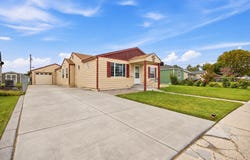 1109 W 2nd Ave, Kennewick, WA 99336