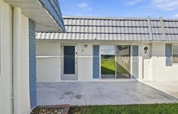 1901 ANDOVER Way, SUN CITY CENTER, FL 33573