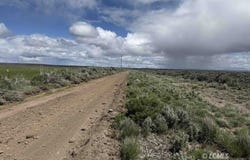 Lost Forest Lane, Christmas Valley, OR 97641