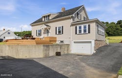 1766 Bloomfield Road, Roaring Spring, PA 16673
