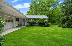 42 E Bartlett Road, Middle Island, NY 11953