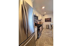 6040 BLVD E, West New York, NJ 07093-3825