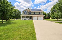 56056 Truman Drive, Three Rivers, MI 49093