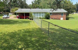 135 POPLAR St, Savannah, TN 38372