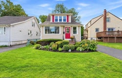 53 Seneca Ave, Dumont Boro, NJ 07628-2728
