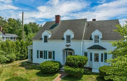 69 S Main Street, Wolfeboro, NH 03894