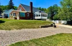 504 W 2nd St, Laurel, NE 68745