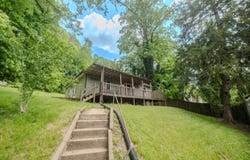 12 Spring Street, Glouster, OH 45732