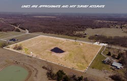 8479 NE Highway AC, Clinton, MO 64735