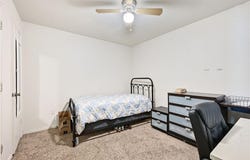 521 Southwest Parkway, College Station, TX 77840