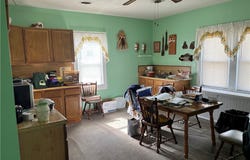 203 Mountain View Rd, Uniontown, PA 15401