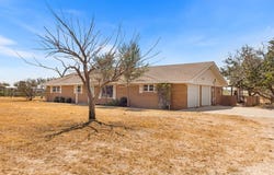 9439 W Westridge Dr, Odessa, TX 79764