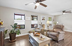 706 Jones St, Smithville, TX 78957