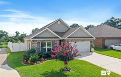 24329 Alydar Loop, Daphne, AL 36526