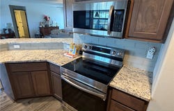 100 Lakeview Trace, Three Rivers, TX 78071