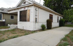 1563 E 108th St, Los Angeles, CA 90059