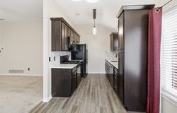 814 Rawlins Drive, Lancaster, TX 75146