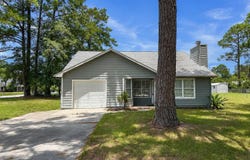 145 Maplehurst Drive, Folkston, GA 31537