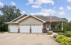 2661 Scenic Lane, Nashua, IA 50658