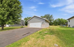 1106 9th Street NE, Milaca, MN 56353