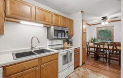 1381 Berry Ridge Road, Eagan, MN 55123