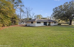 2265 Popps Ferry, Biloxi, MS 39532