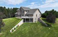 5 Lago Villa, Ogallala, NE 69153