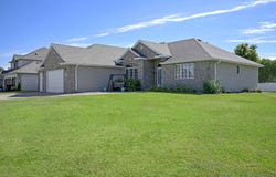 401 Windsor Way, Sergeant Bluff, IA 51054