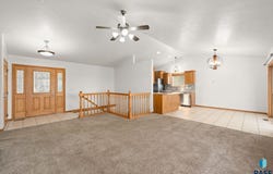 7720 W Justice St, Sioux Falls, SD 57106