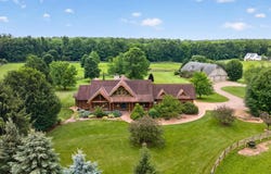 2405 Nicholson Lane, Albion, MI 49224