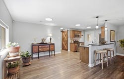 706 Jones St, Smithville, TX 78957