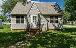 808 WAYNE Drive, LOVES PARK, IL 61111