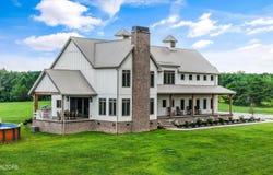 240 John Nitzscheke Rd, Sunbright, TN 37872