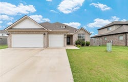 1161 Flat Rock Street, Centerton, AR 72713