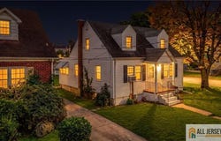 42 Burton Avenue, South River, NJ 08882