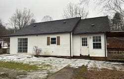 15627 State Route 854, Rush, KY 41168