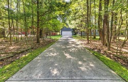 105 Raven Way, Roscommon, MI 48653