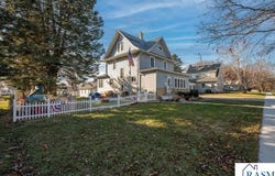 216 E 1st Street, Blue Earth, MN 56013