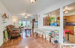 2704 Cricket Circle, Edison, NJ 08820