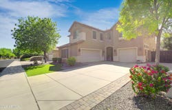 2529 E PARKVIEW Drive, Gilbert, AZ 85295