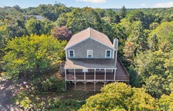 2118 Main Street, Chatham, MA 02633