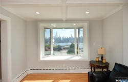 995 E Boulevard, Weehawken, NJ 07086